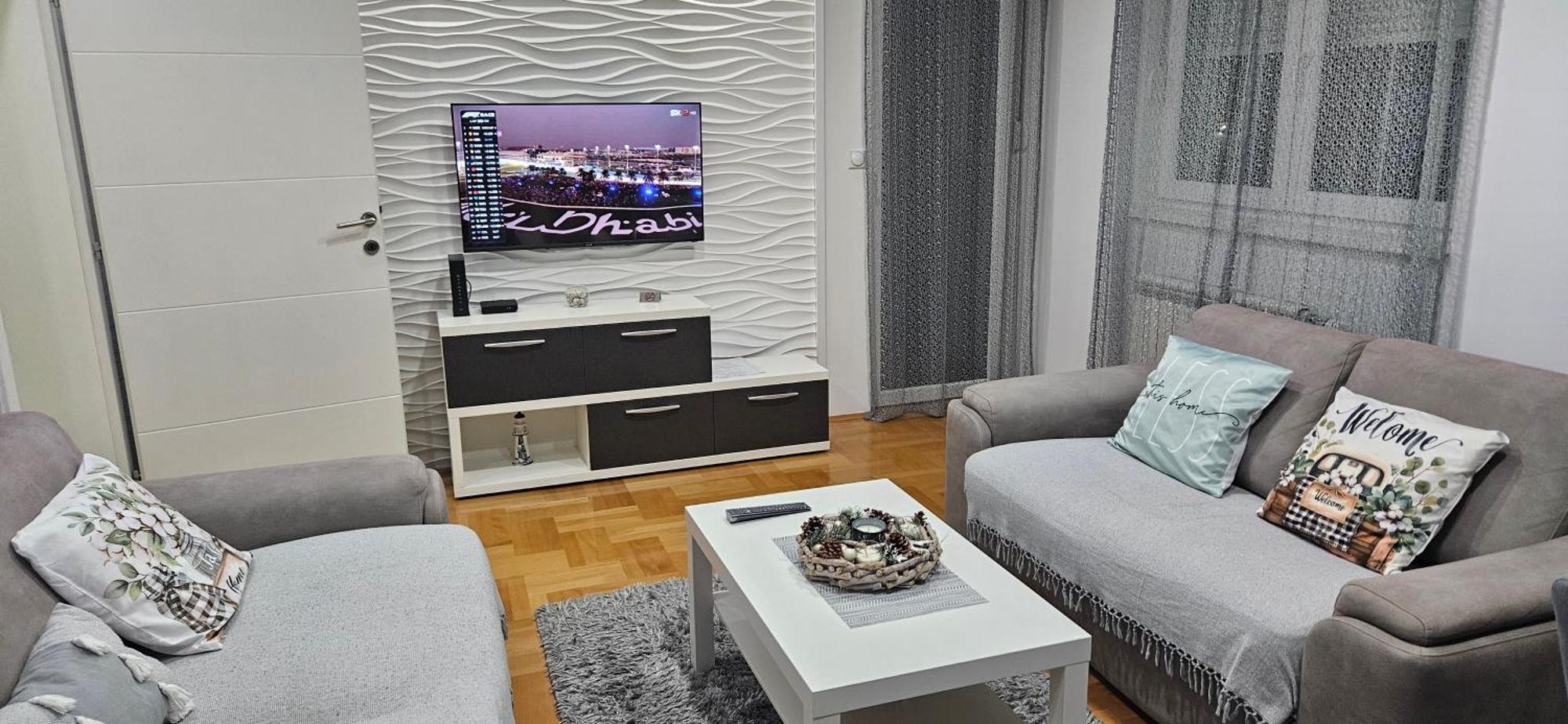 Apartman Vukota ピロト エクステリア 写真